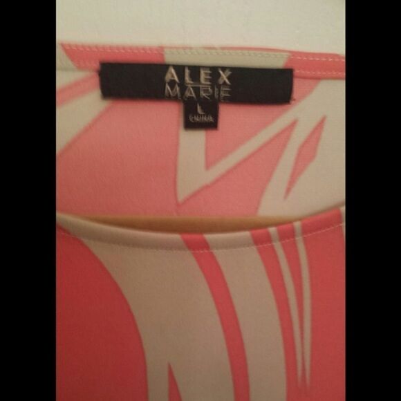 Coral and Beige Top NWOT - Picture 2 of 3